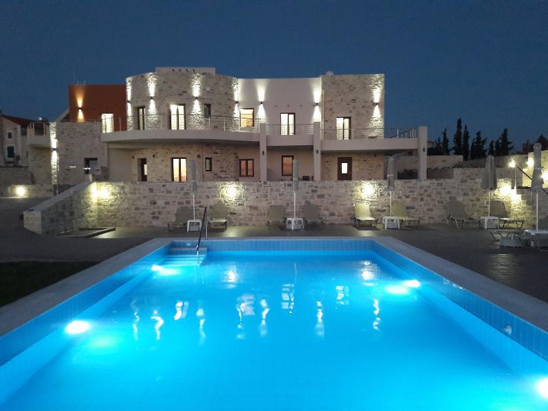 Orelia Cretan Villas & Deluxe Apartments Kamilari Buitenkant foto